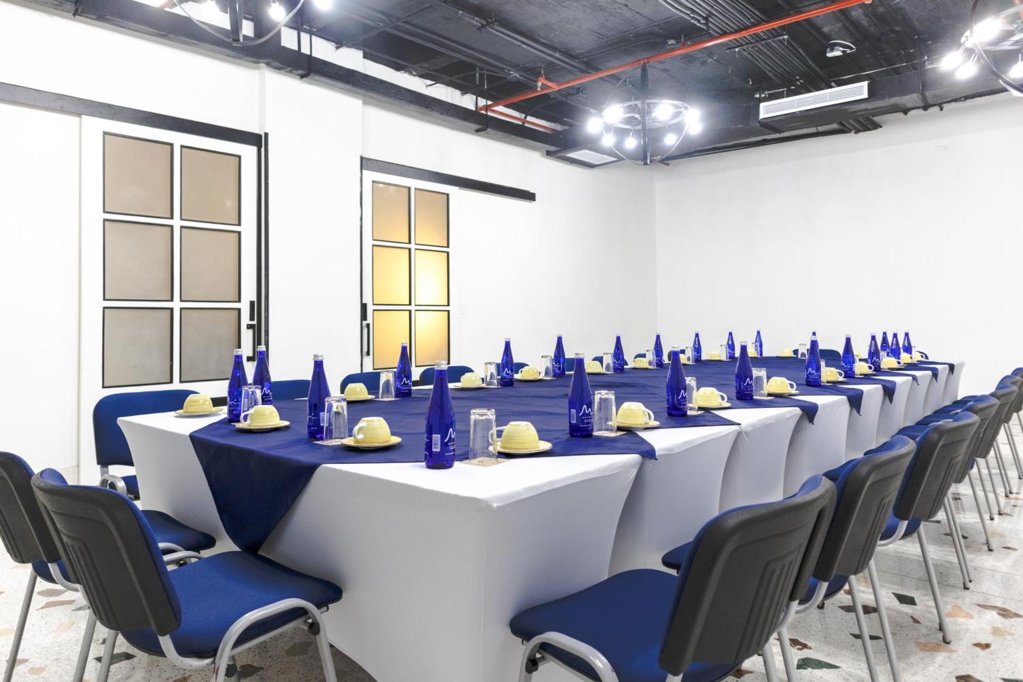 Faranda Collection Barranquilla, A Member Of Radisson Individuals Barranquilla (Atlantico) Exterior foto Meeting room