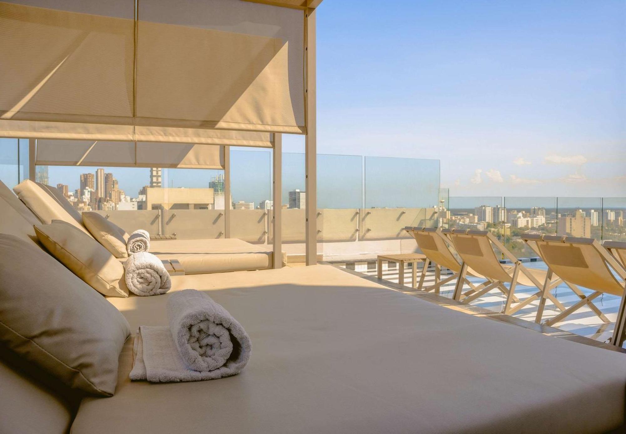 Faranda Collection Barranquilla, A Member Of Radisson Individuals Barranquilla (Atlantico) Exterior foto Rooftop pool